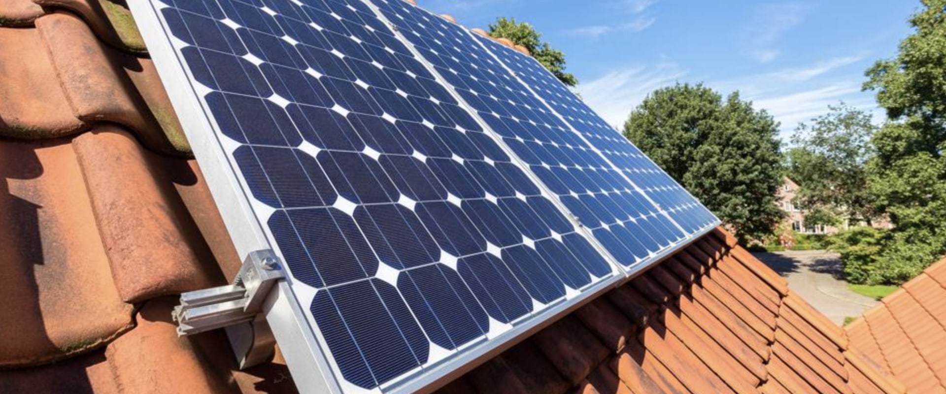 Installation of Hybrid Solar Panels: Everything You Need to Know