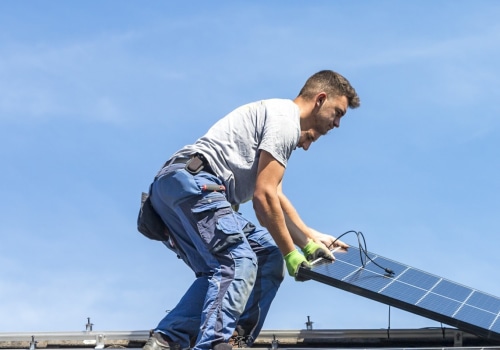 The Benefits of Wearing Protective Gear While Working on Rooftop Solar Systems
